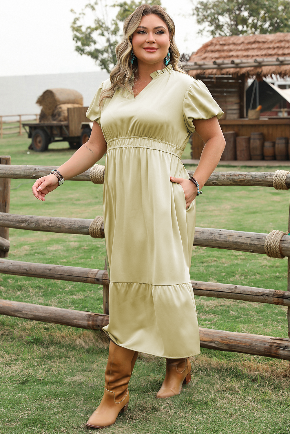 Leia Plus Size Notched V Neck Maxi Dress - Threaded Pear