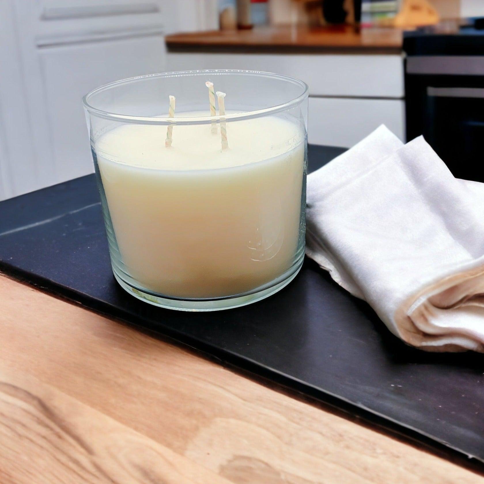 Simplistic LG Candle 14.5oz by Gia Roma