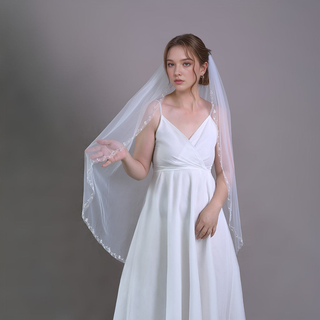 V127-IY1 white mesh veil