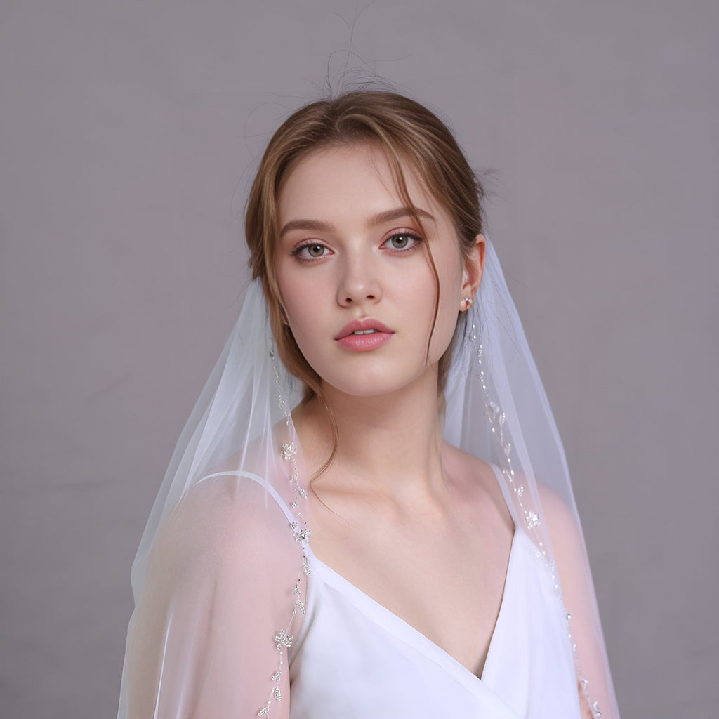 V127-IY1 white mesh veil