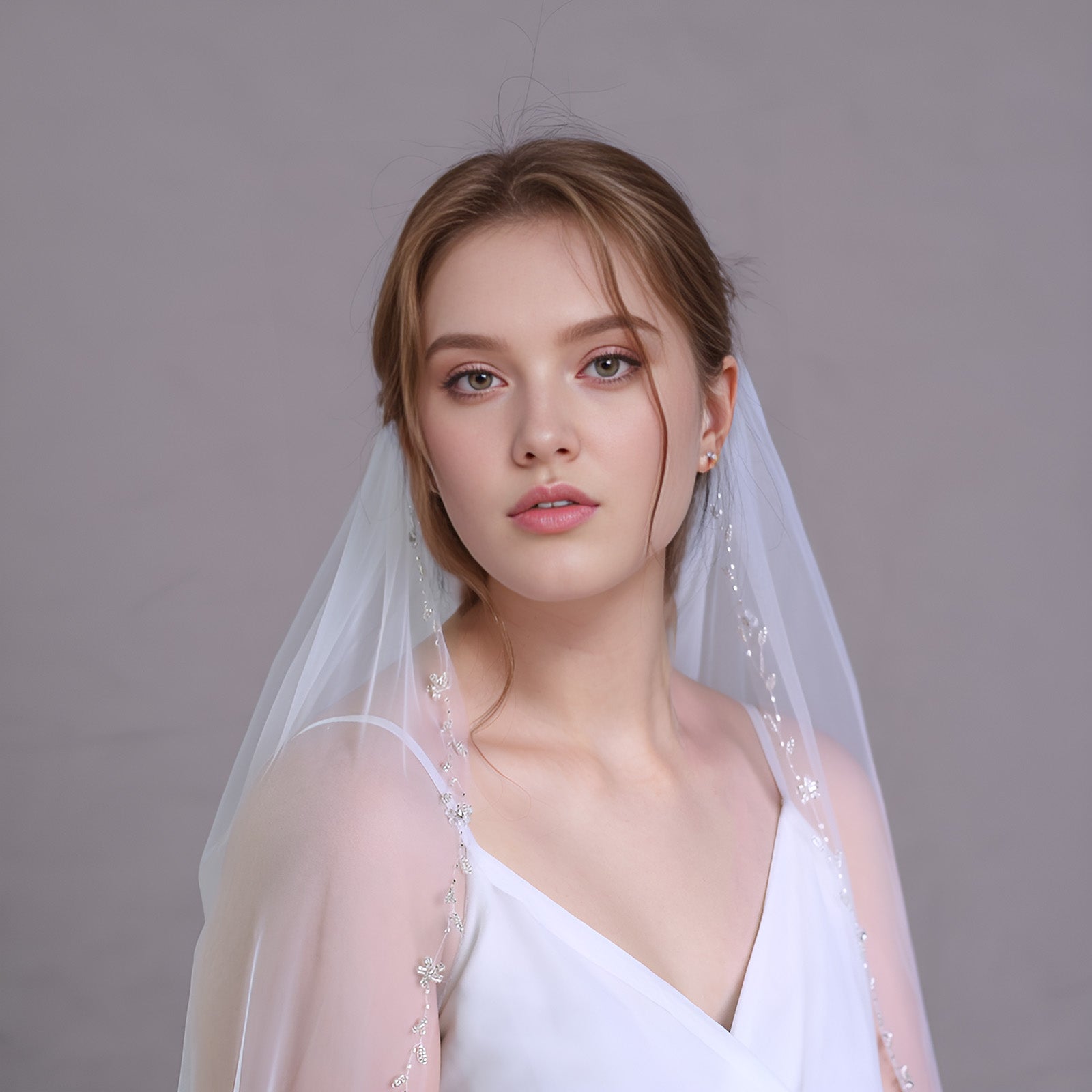 V127-IY1 white mesh veil