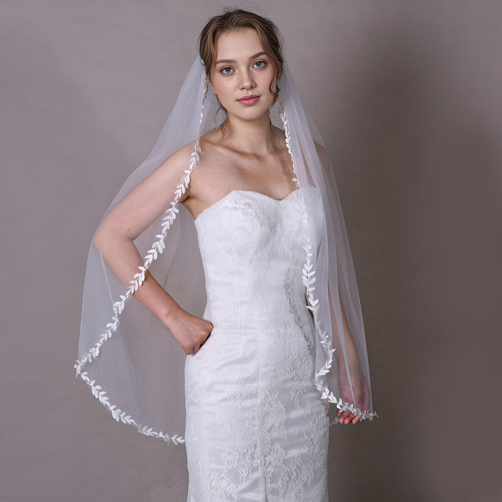 V129-WY1 white lace mesh hair comb