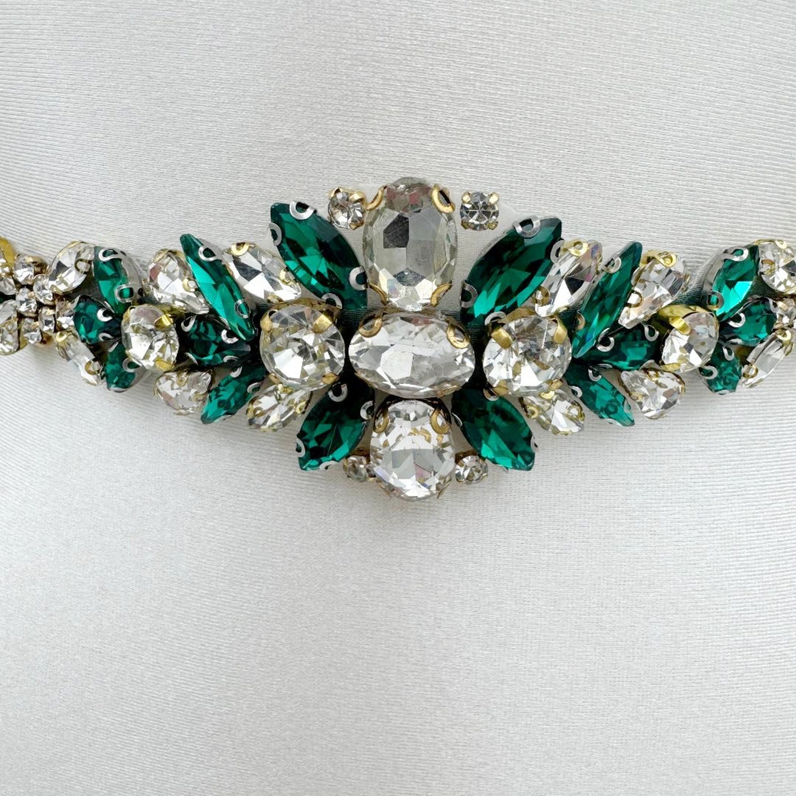 BS128GKL emerald rhinestone belt