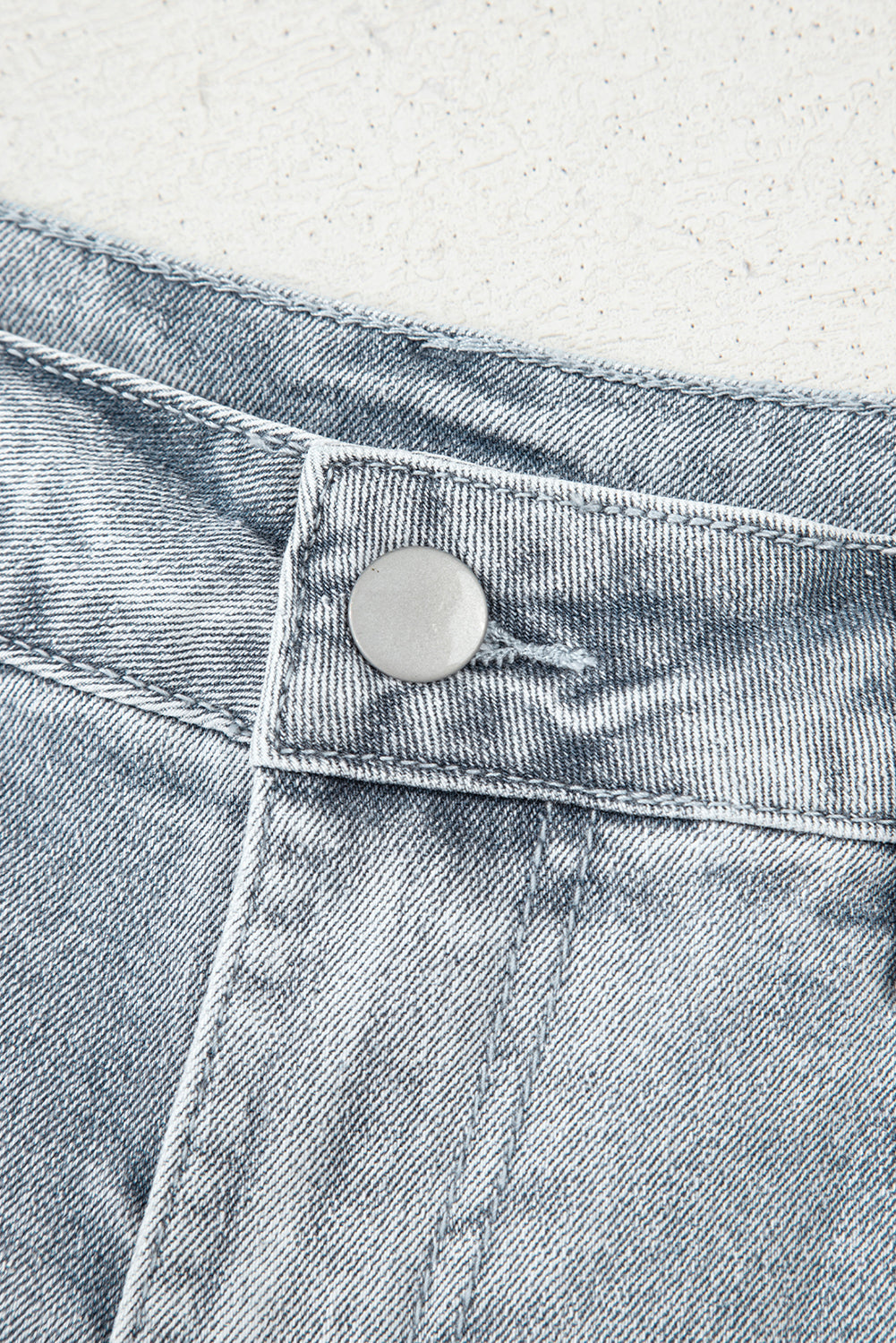 Scalloped Acid Wash High Waist Denim Shorts - Threaded Pear