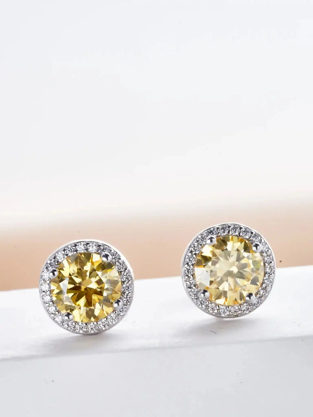 925 Sterling Silver 1ct Moissanite Round Stud Earrings Bridal Wedding Gift