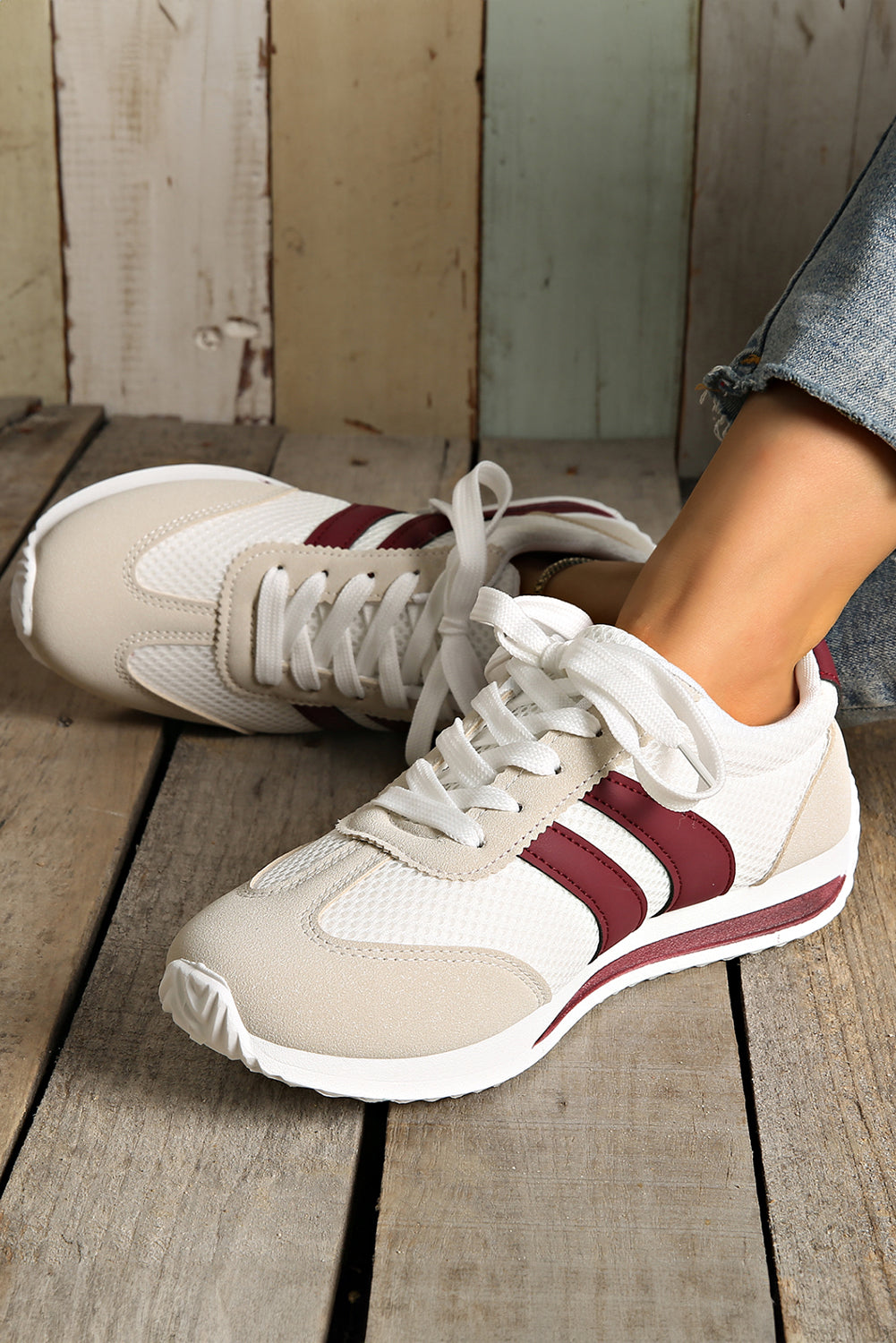Karter Breathable Lace-up Sneakers - Threaded Pear