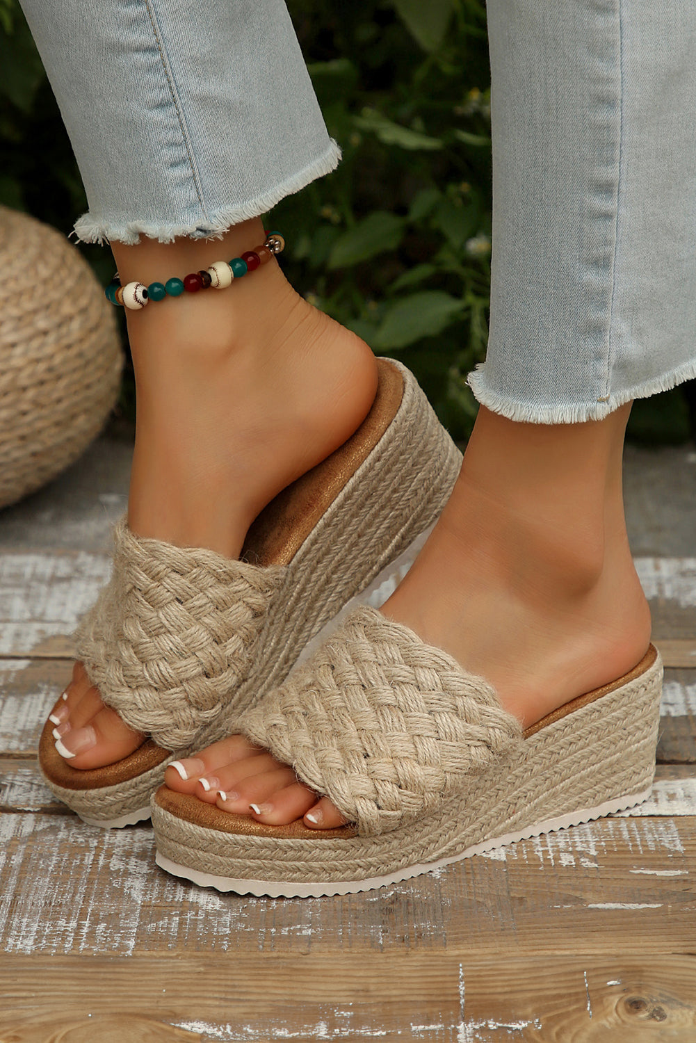 Woven Wide Band Platform Slippers - Threaded Pear