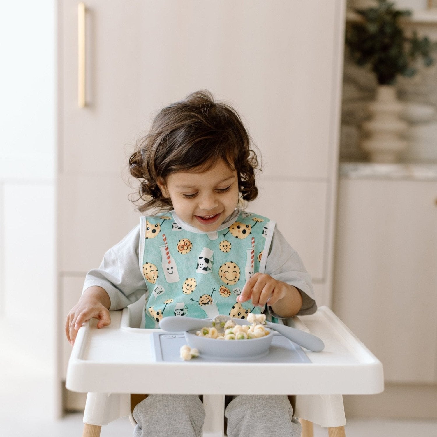 Cookies & Milk Bapron by BapronBaby
