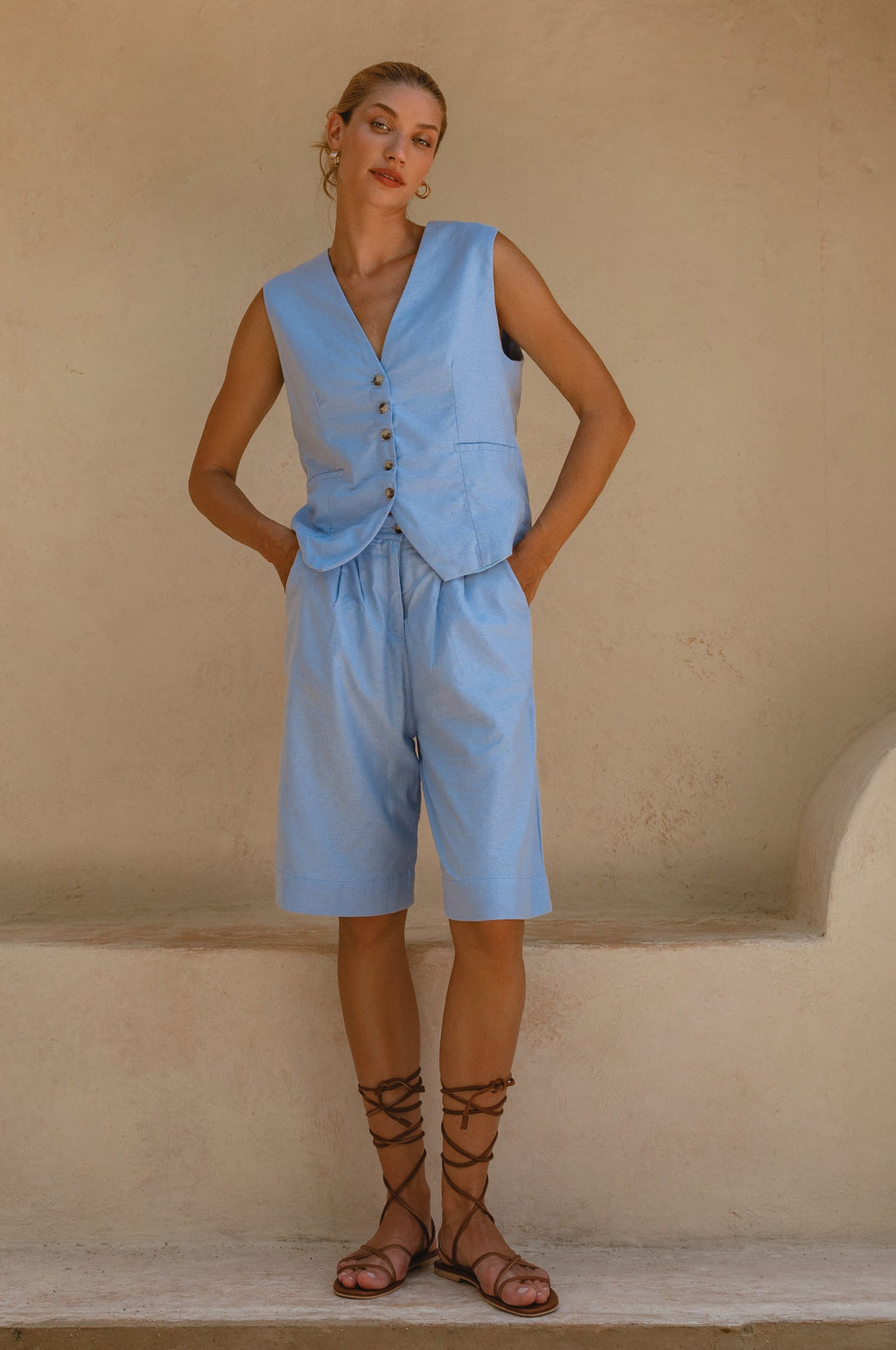 Faro Bermuda Linen Shorts by Bali Lane