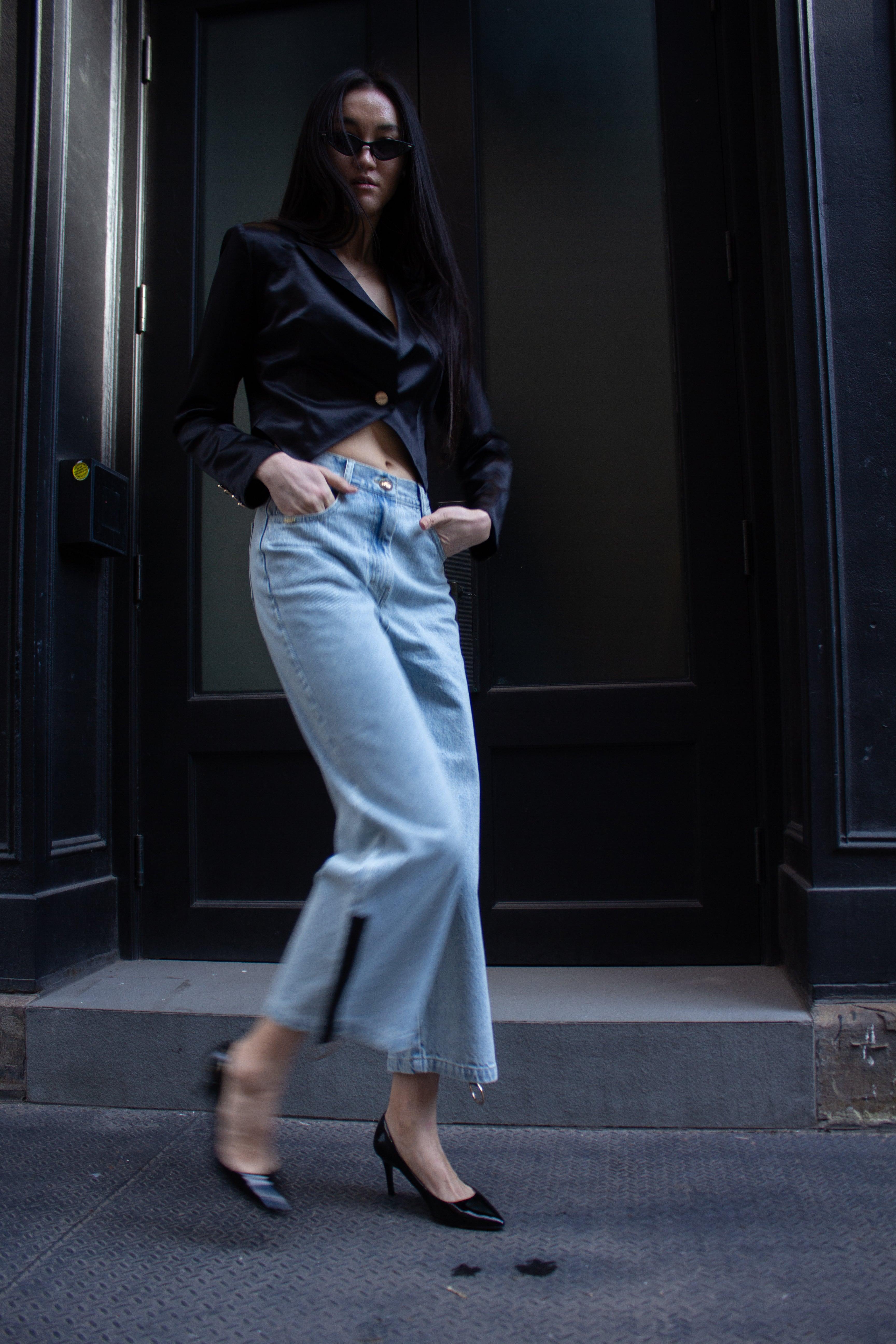 Le Réussi® Fashion - Demi Straight Cut Jeans cool-to-the-touch luxurious feel and live-in comfort