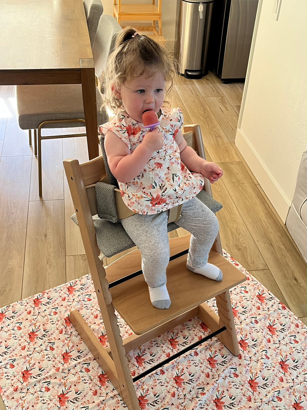 Peachy Dreams Splash Mat - A Waterproof Catch-All for Highchair Spills by BapronBaby