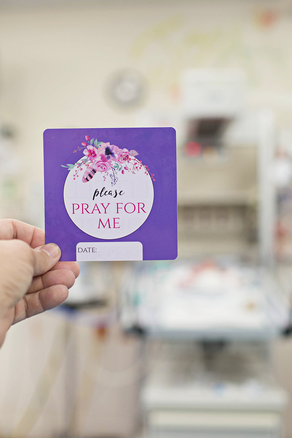NICU photo milestone cards that you are able to wipe clean and draw on.