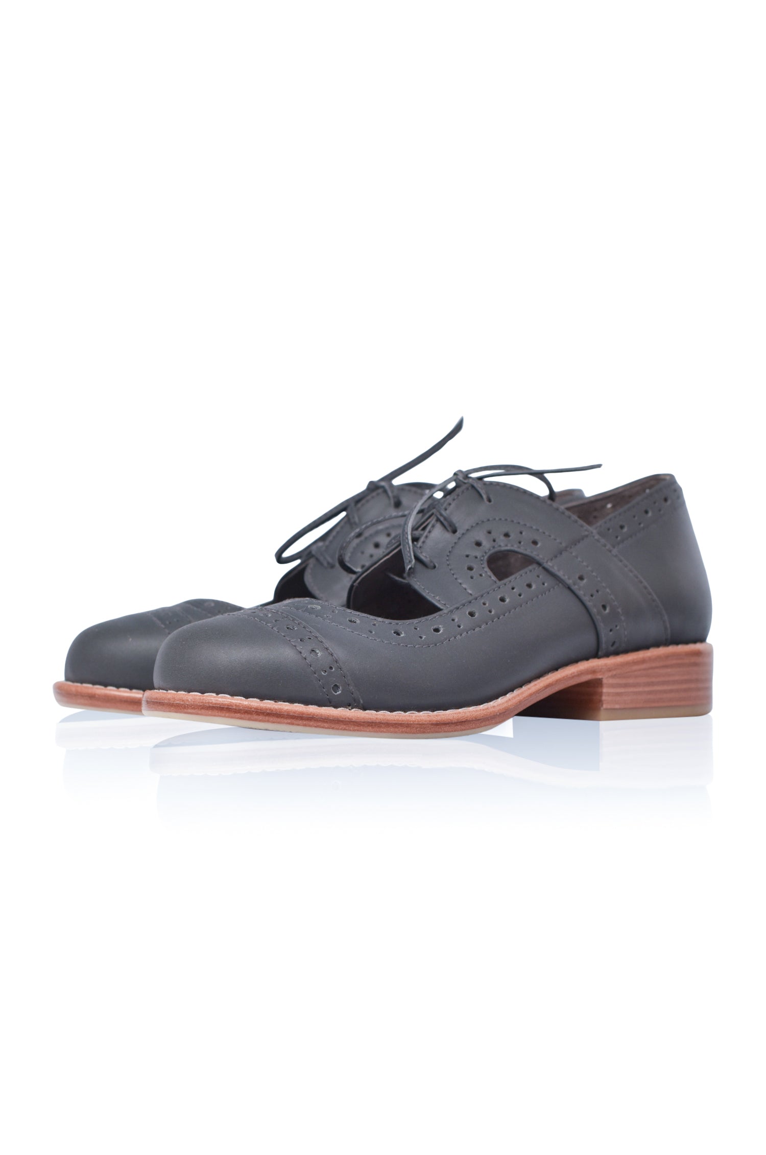 Scandinavia Leather Oxfords by Bali ELF