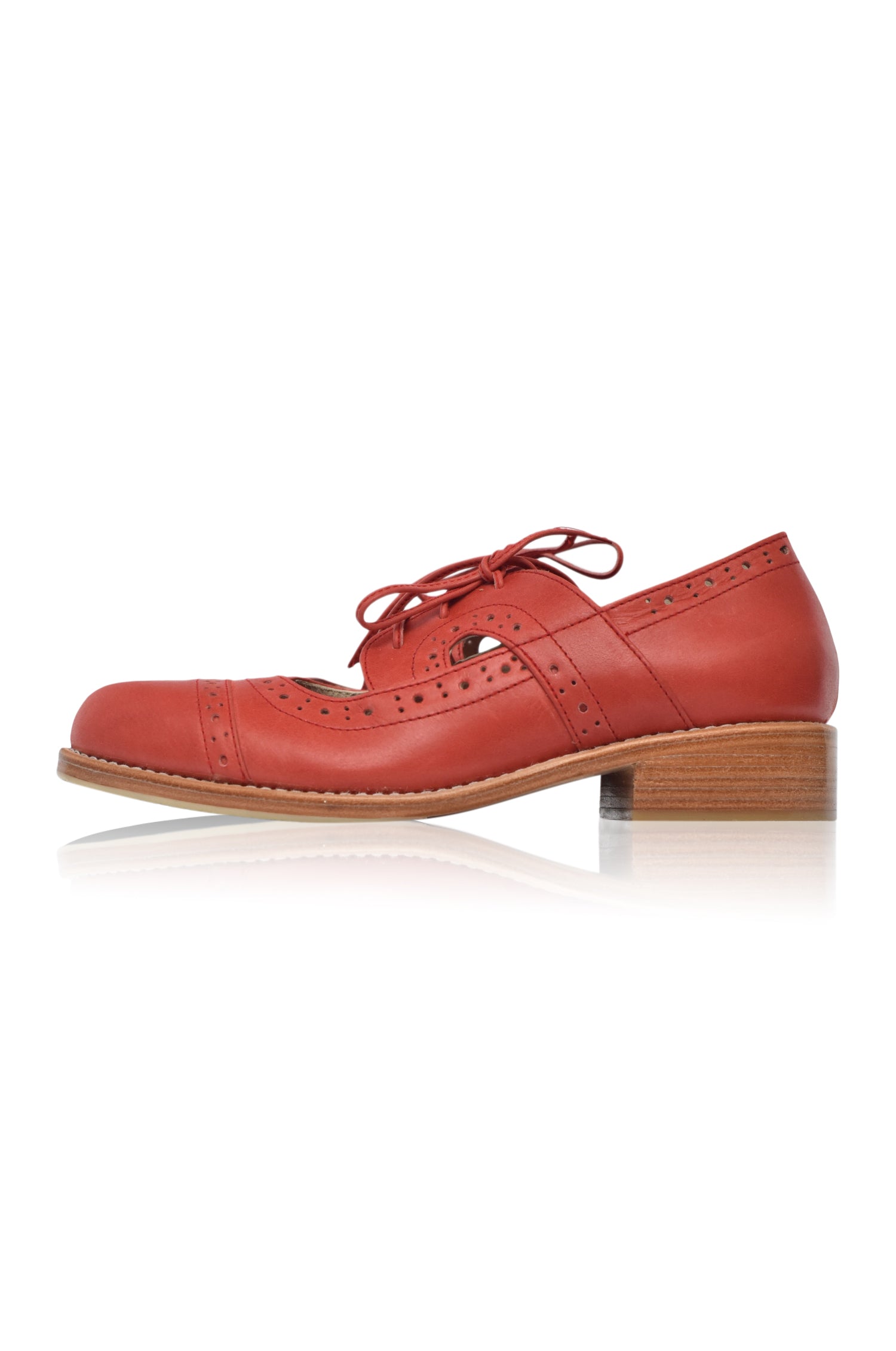 Scandinavia Leather Oxfords by Bali ELF