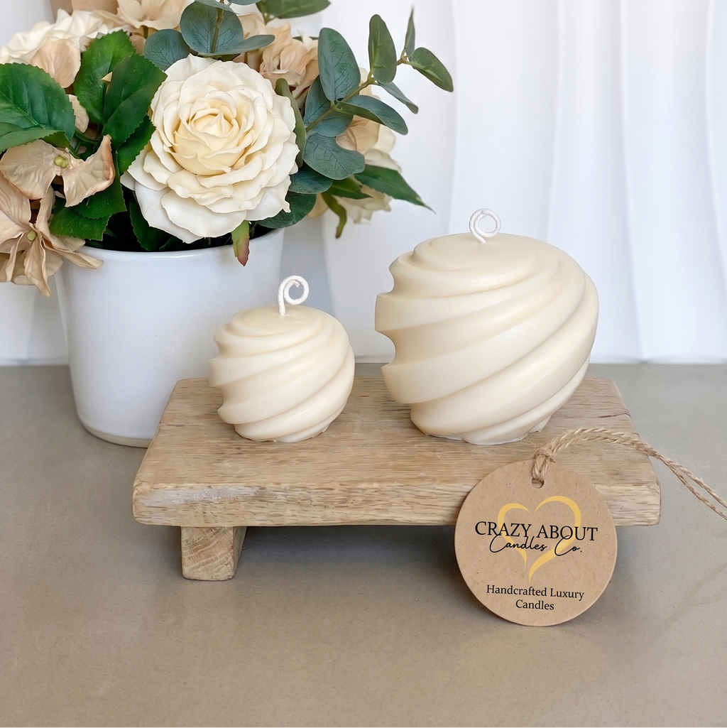 Swirl Candle | Minimalist Creation