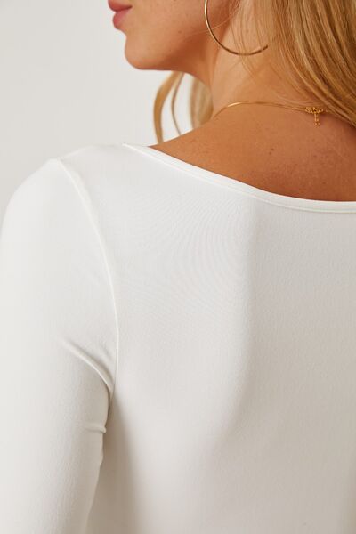 Ruched Long Sleeve T-Shirt by VYSN