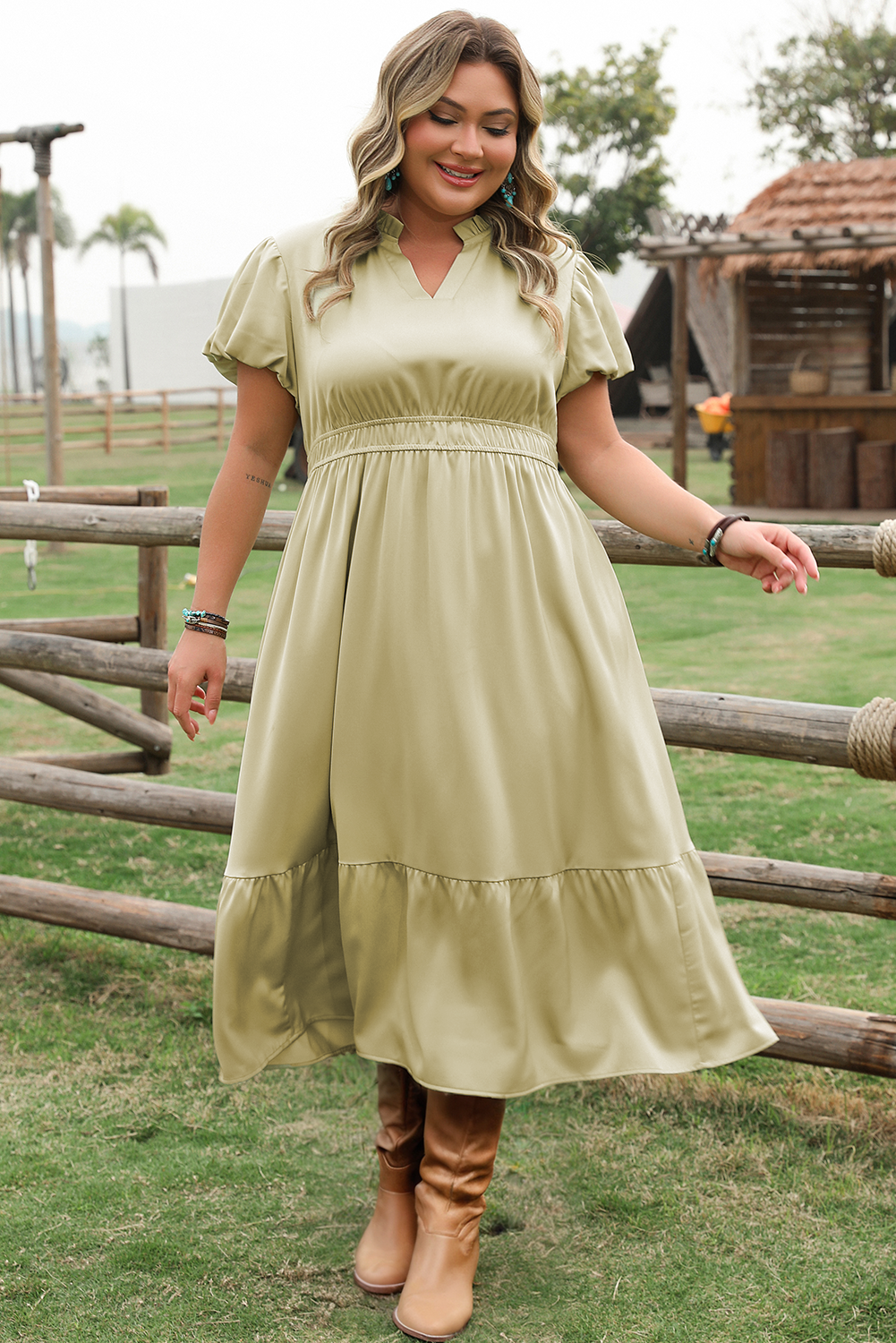 Leia Plus Size Notched V Neck Maxi Dress - Threaded Pear