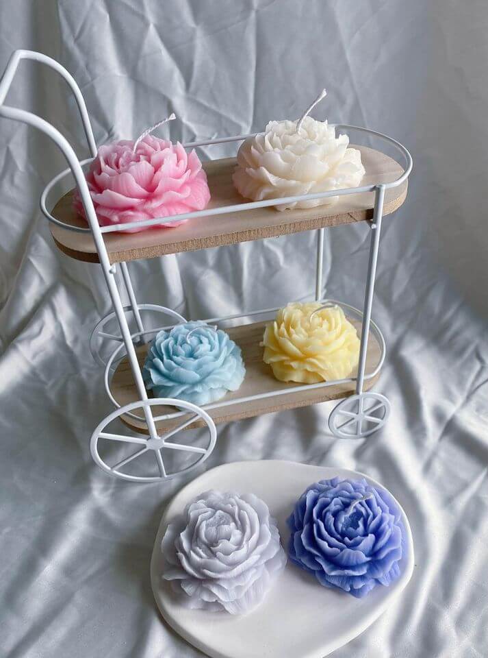 Gift-ready peony flower candle